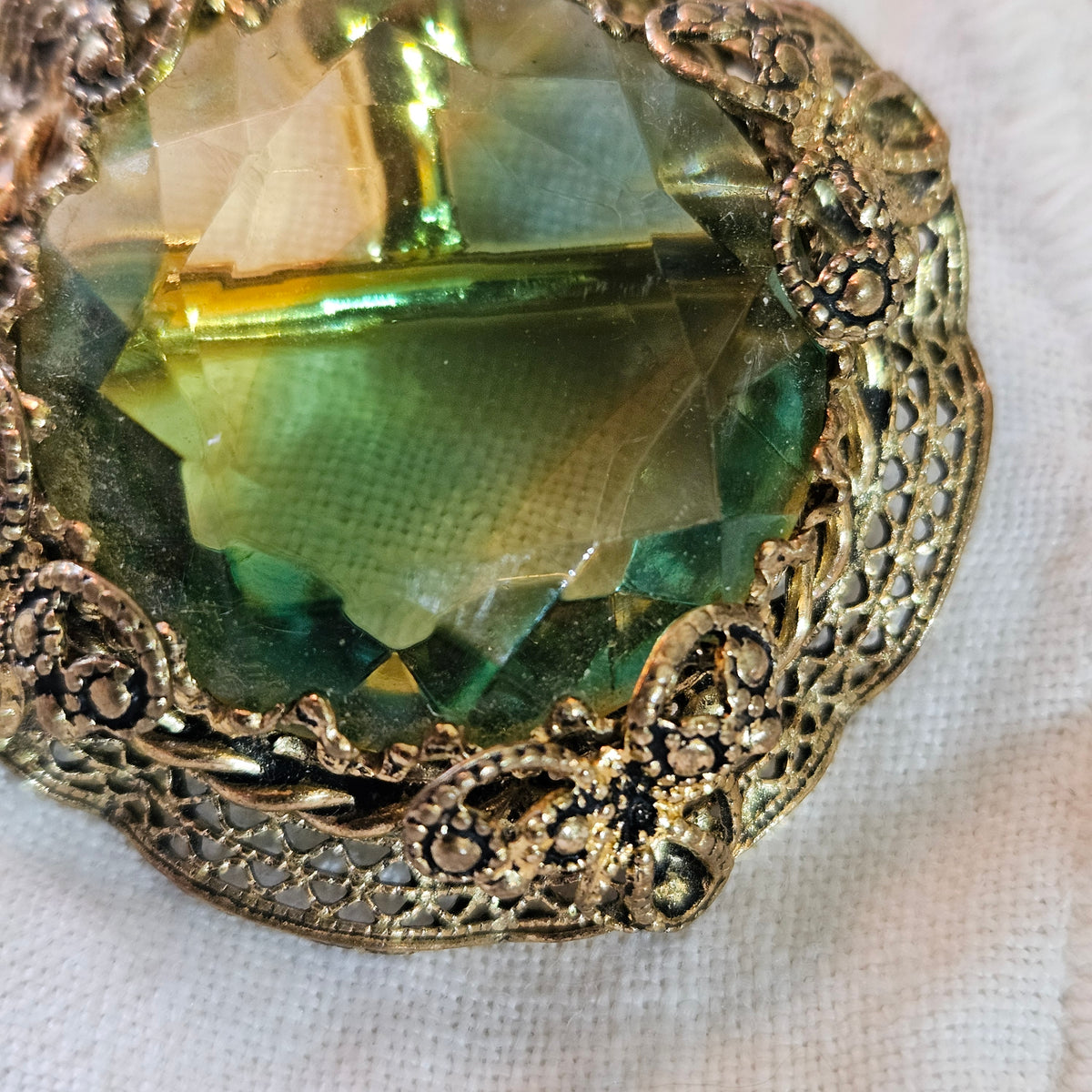 Vintage Green Glass Filigree Brooch Pendant Convertible Jewelry
