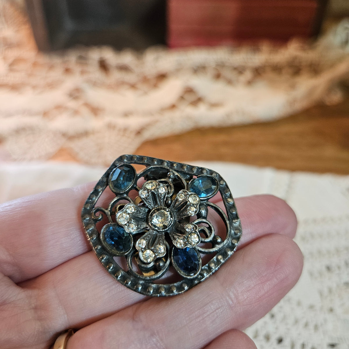 Art Deco Blue Rhinestone Filigree Dress Clip