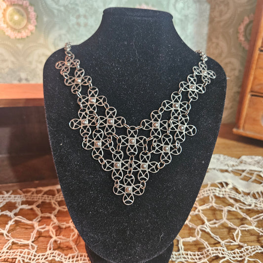 Silver Tone Filigree Floral Bib Necklace