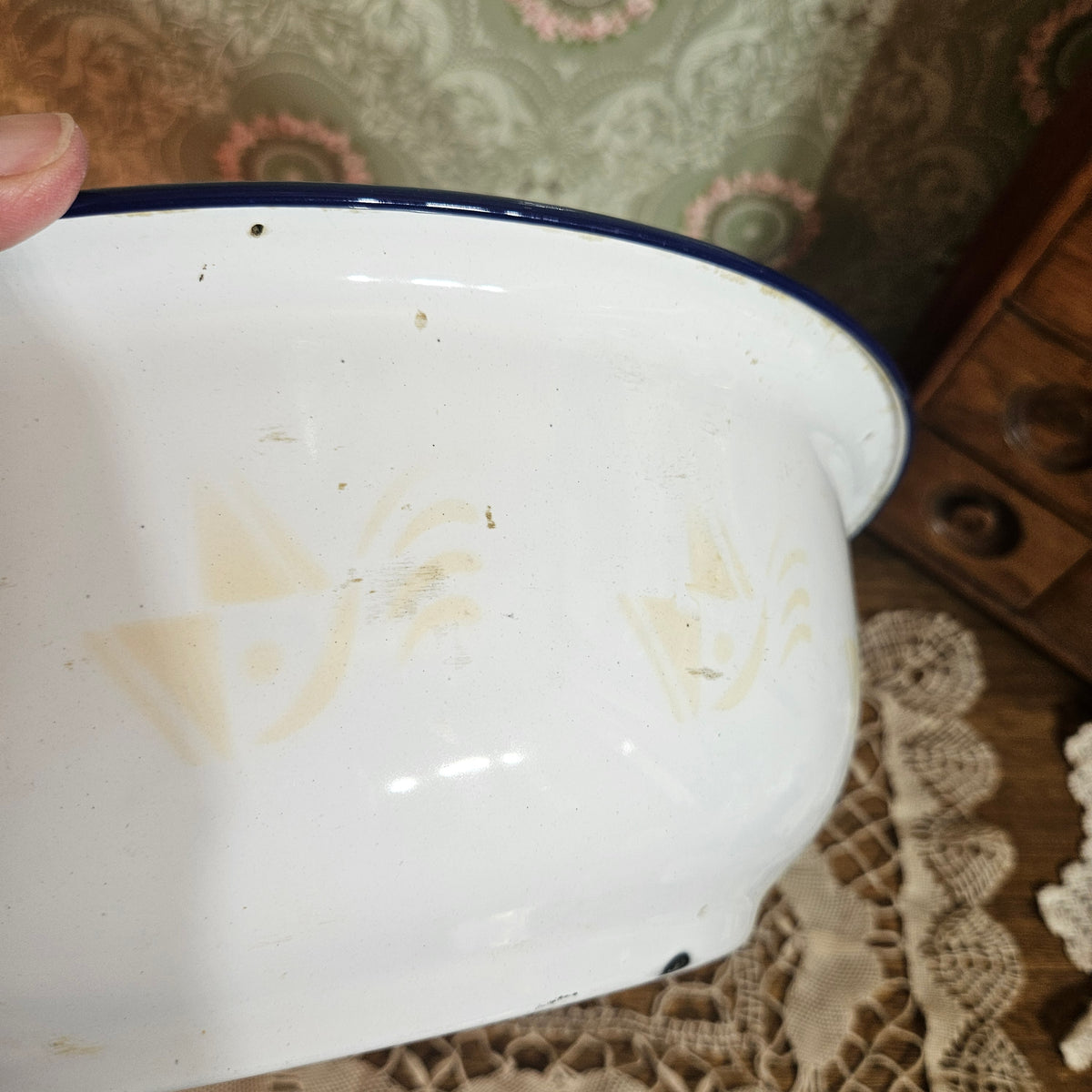 Large Vintage Floral Enamelware Wash Basin