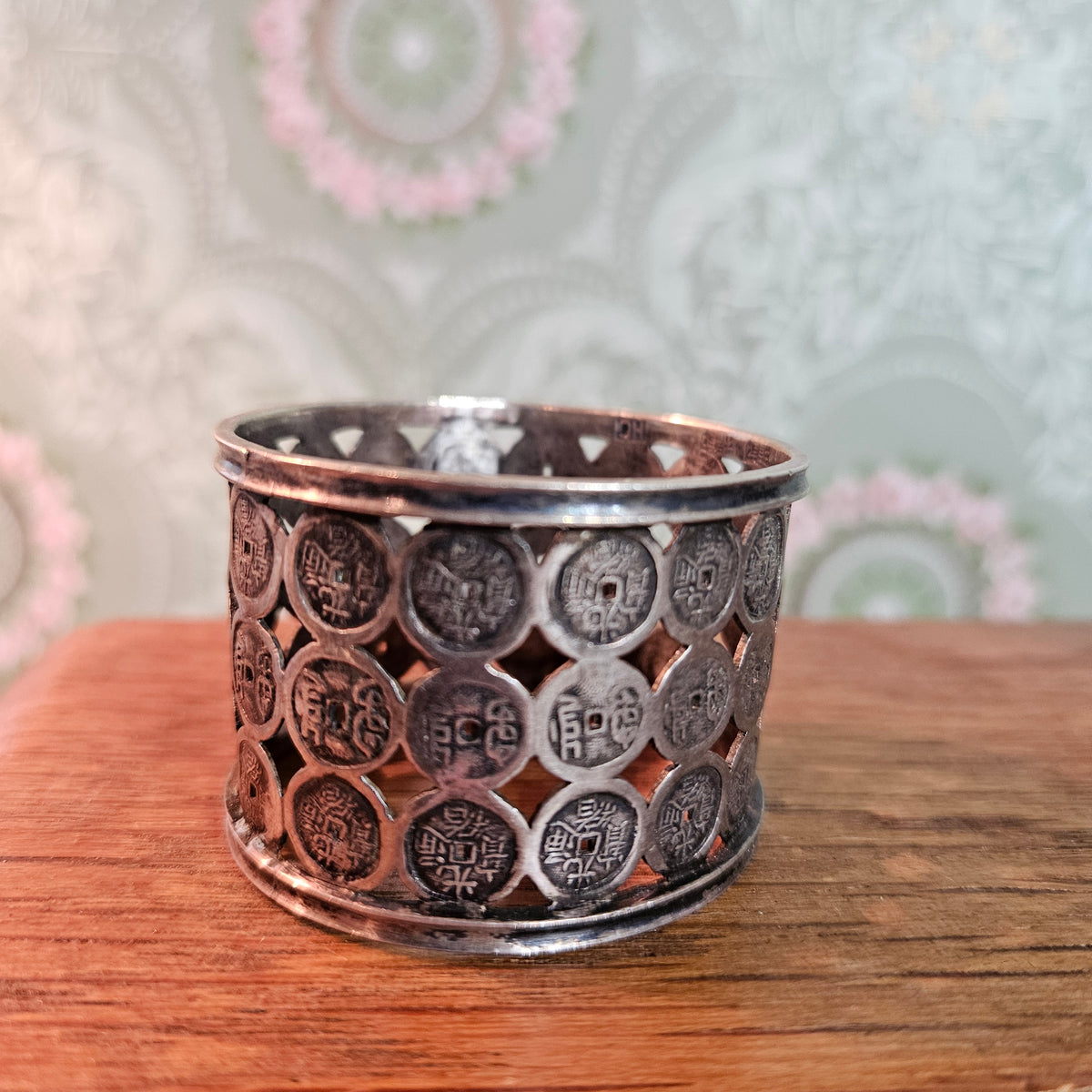 Hung Chong Chinese Lucky Coin Silver Napkin Ring