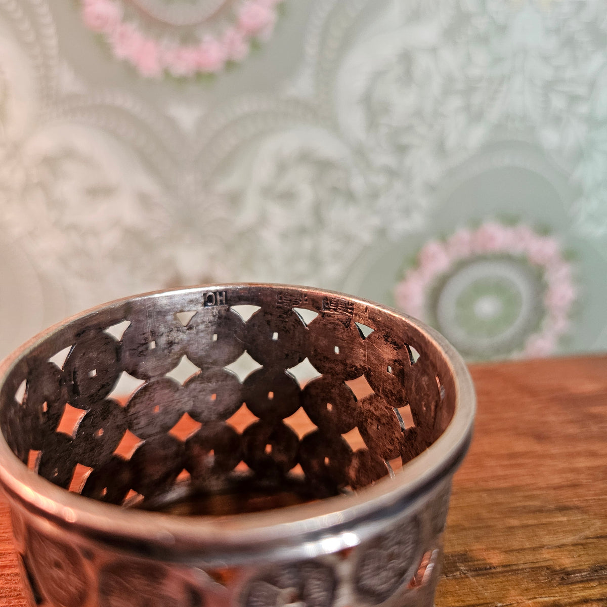 Hung Chong Chinese Lucky Coin Silver Napkin Ring