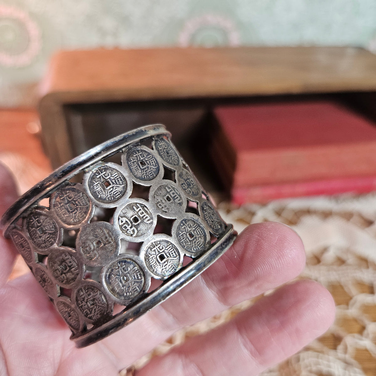 Hung Chong Chinese Lucky Coin Silver Napkin Ring