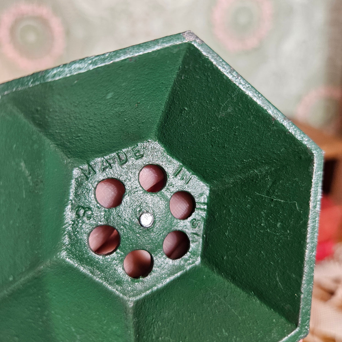 Green Cast Metal Receipt Spike Holder