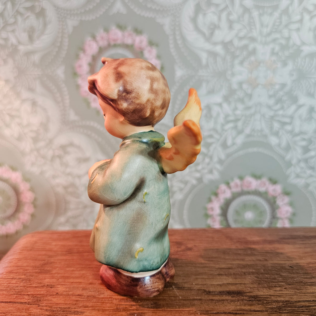 Goebel Hummel Guiding Angel #357 Figurine