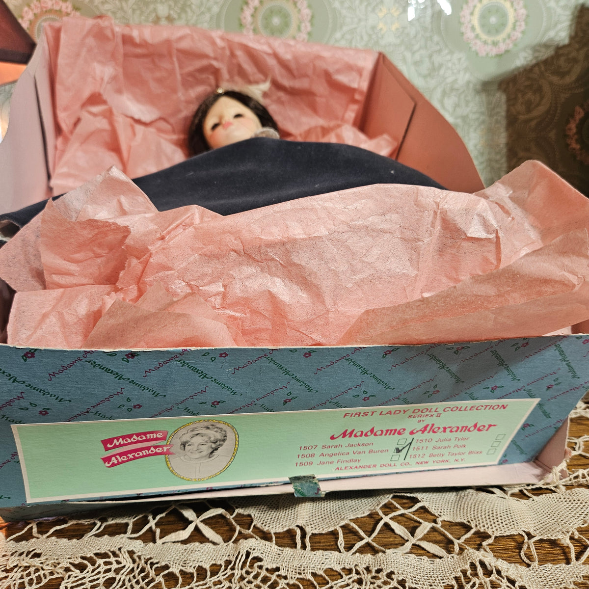 Madame Alexander Angelica Van Buren First Lady Doll