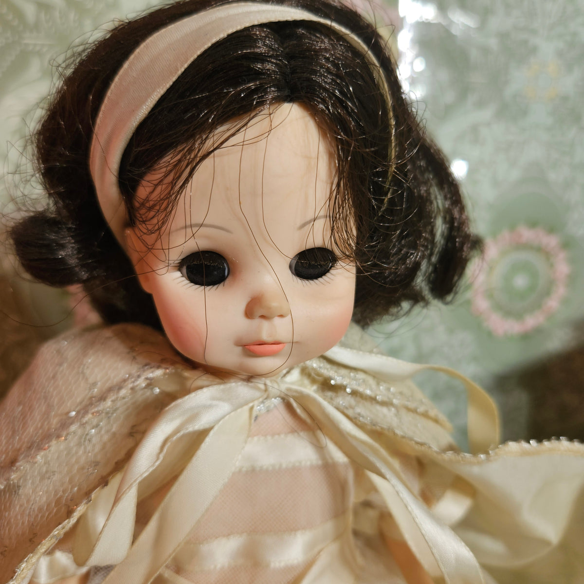 Madame Alexander Snow White Doll in Original Box