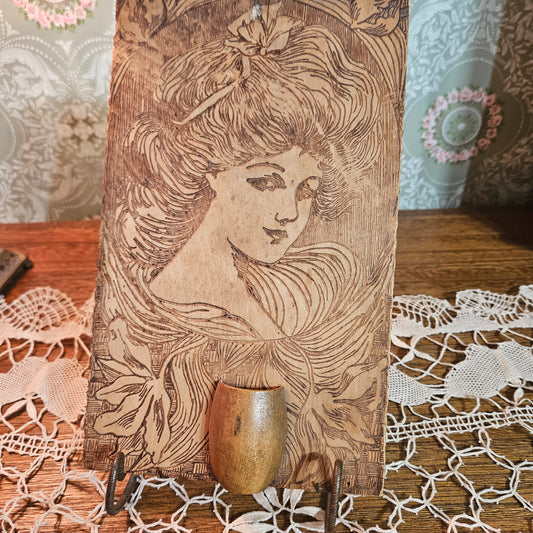 Pyrography Gibson Girl Wall Match Holder