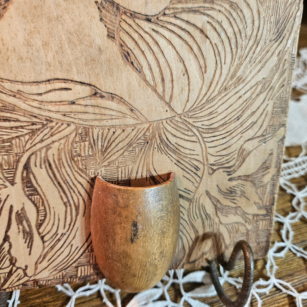 Pyrography Gibson Girl Wall Match Holder