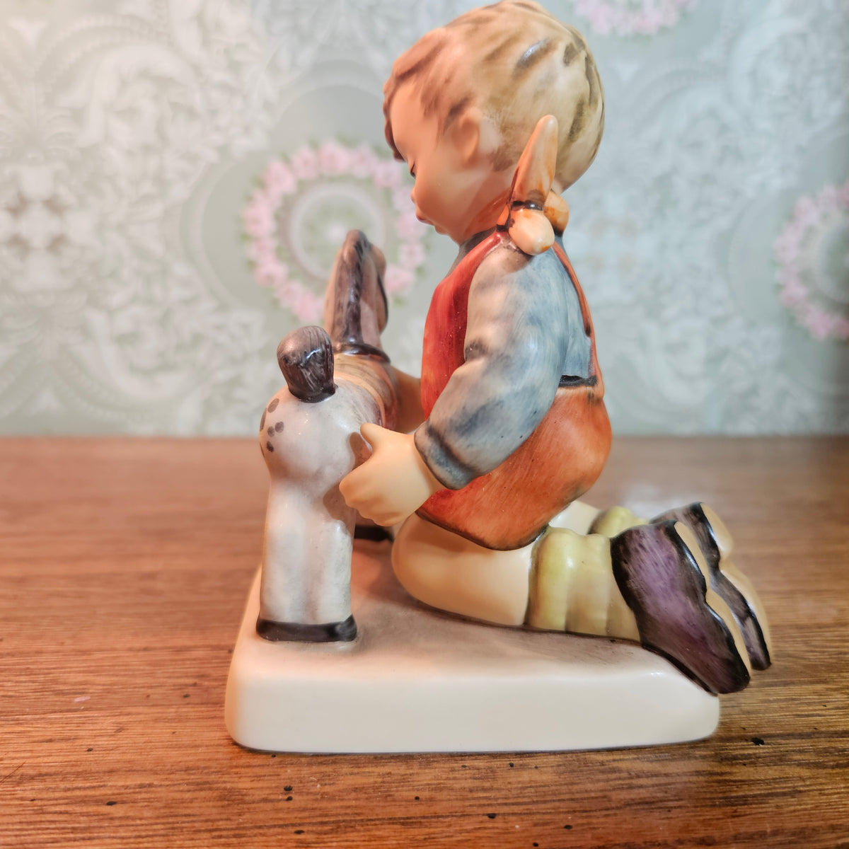 Hummel 423 Horse Trainer Figurine with Box