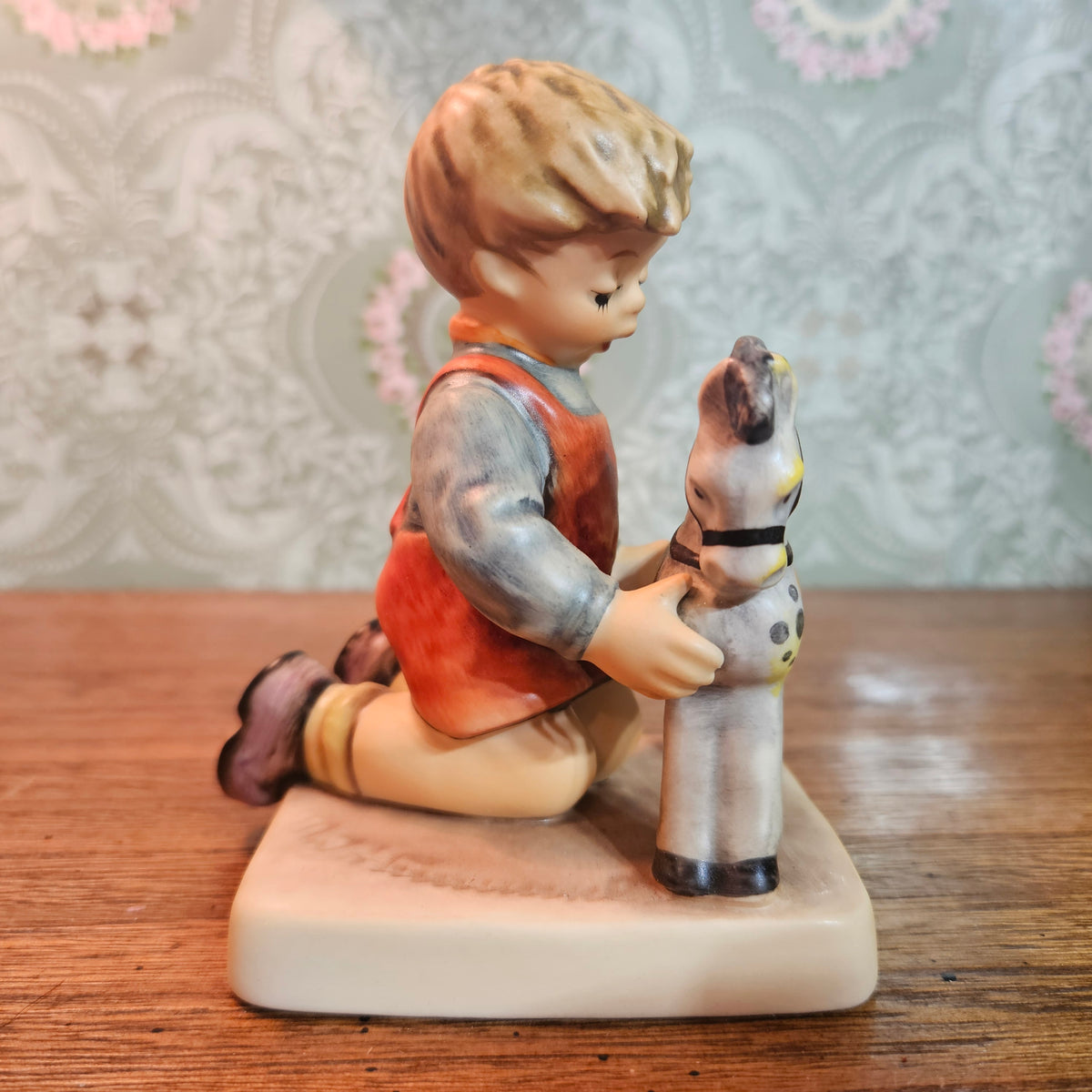 Hummel 423 Horse Trainer Figurine with Box