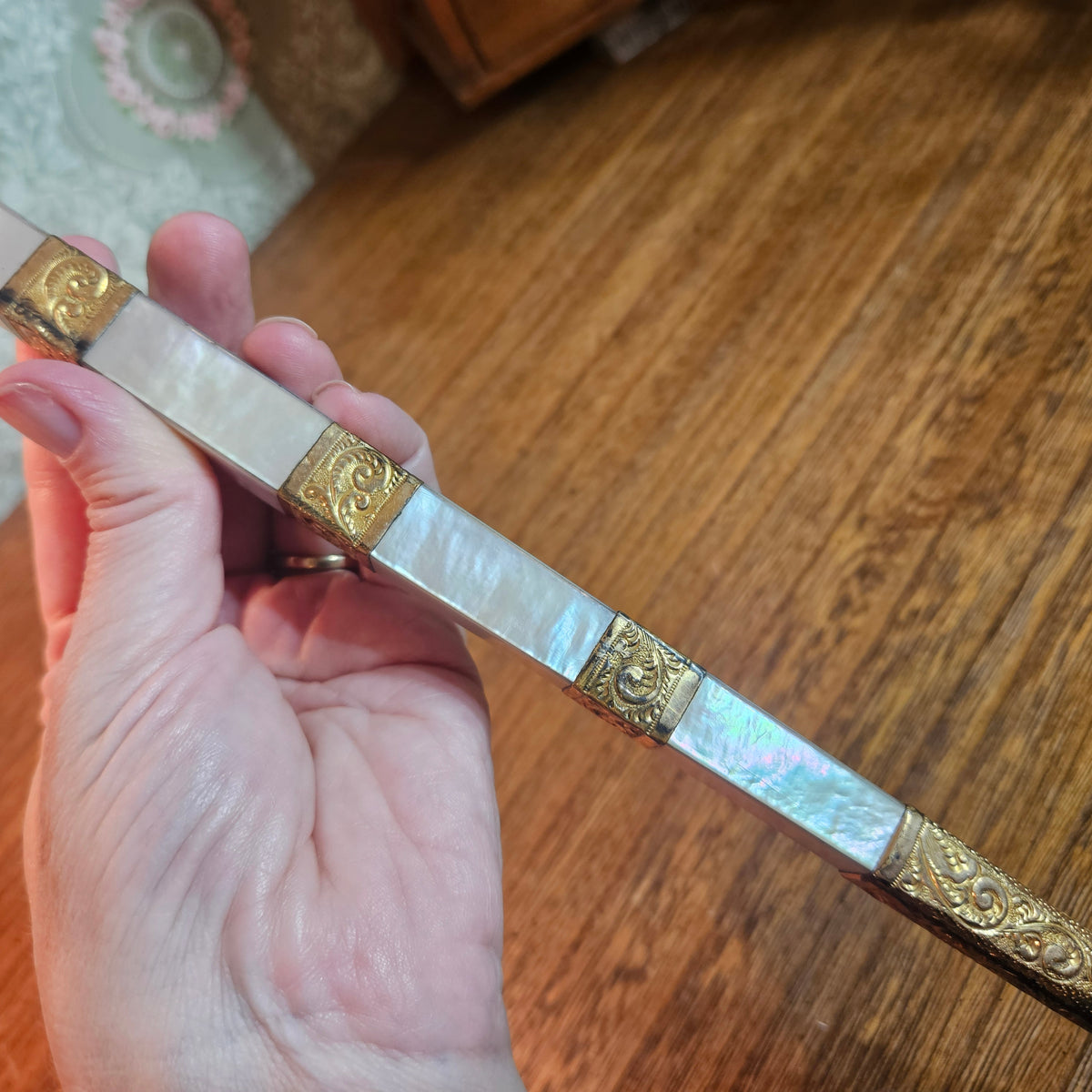 Mother of Pearl Parasol Handle 13 Inch
