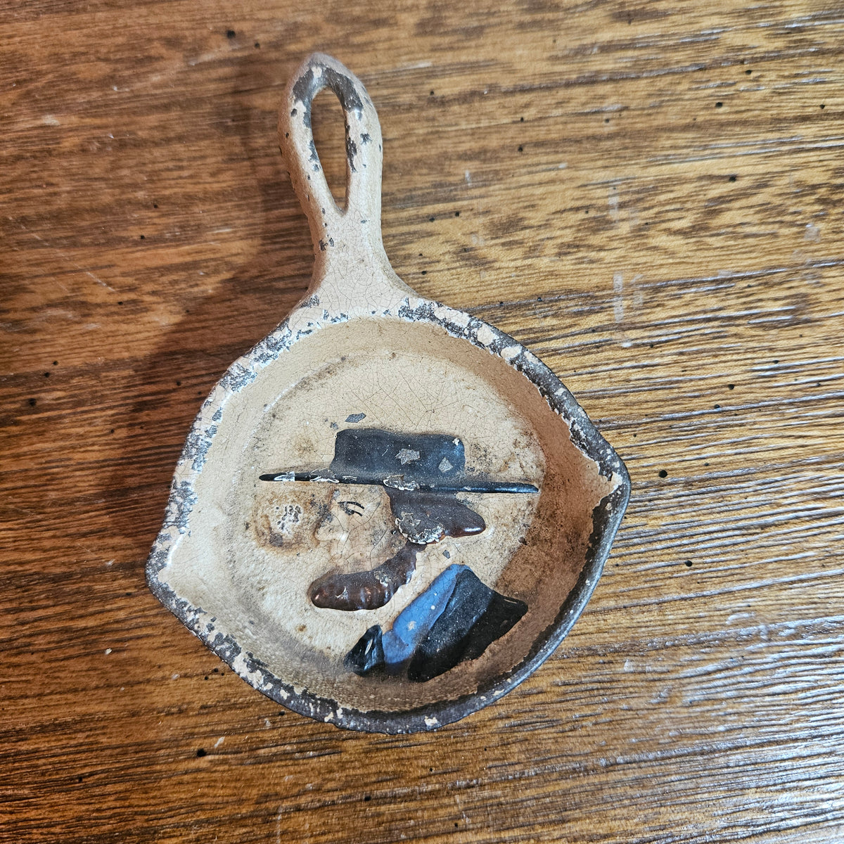 Miniature Figural Skillet Wall Plaque