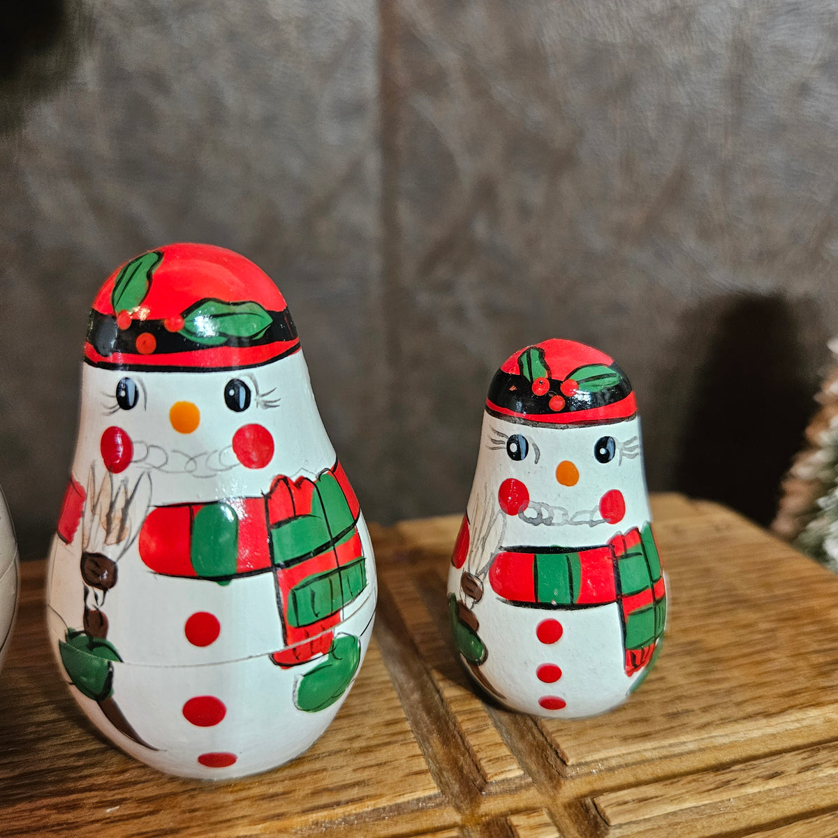 Wooden Snowman Nesting Dolls Set of 5