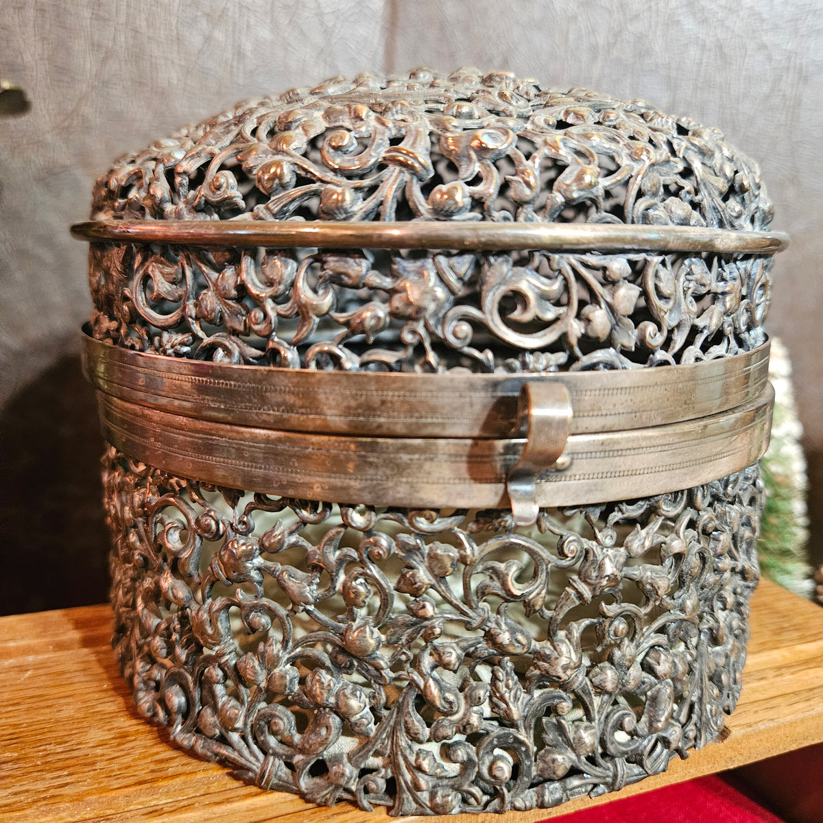 Vintage Ornate Silver-Tone Filigree Trinket Box