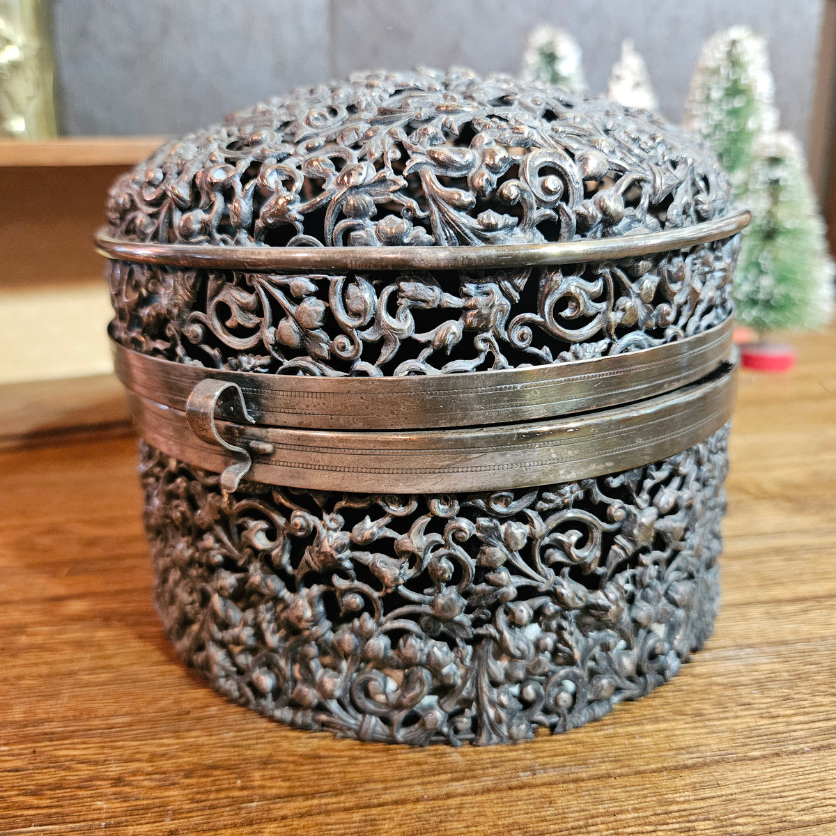 Vintage Ornate Silver-Tone Filigree Trinket Box