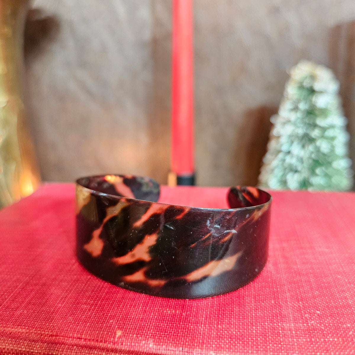Tortoiseshell Look Wide Cuff Bracelet