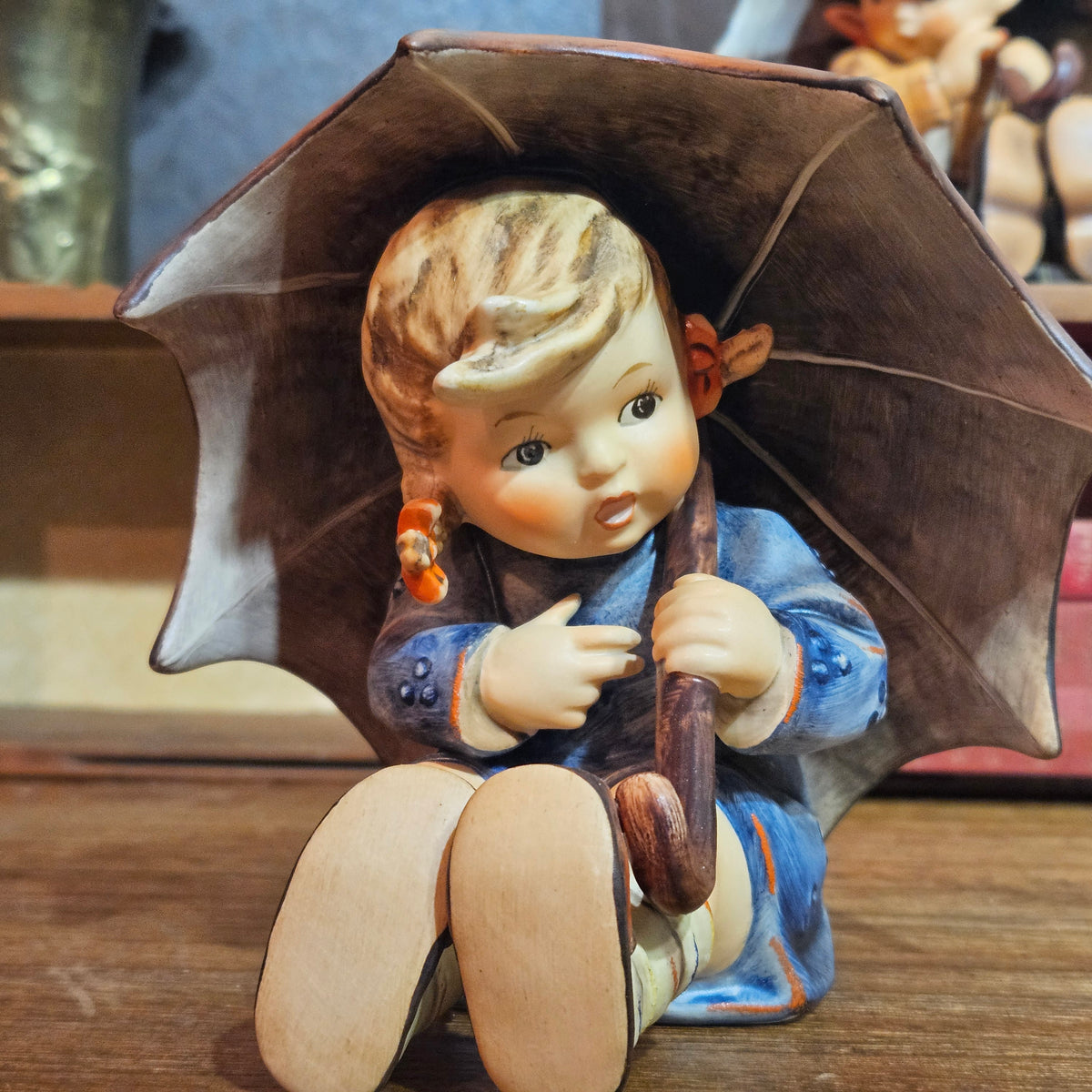 Goebel Hummel Umbrella Boy & Umbrella Girl 5" Pair