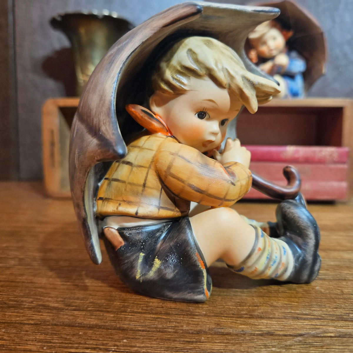 Goebel Hummel Umbrella Boy & Umbrella Girl 5" Pair