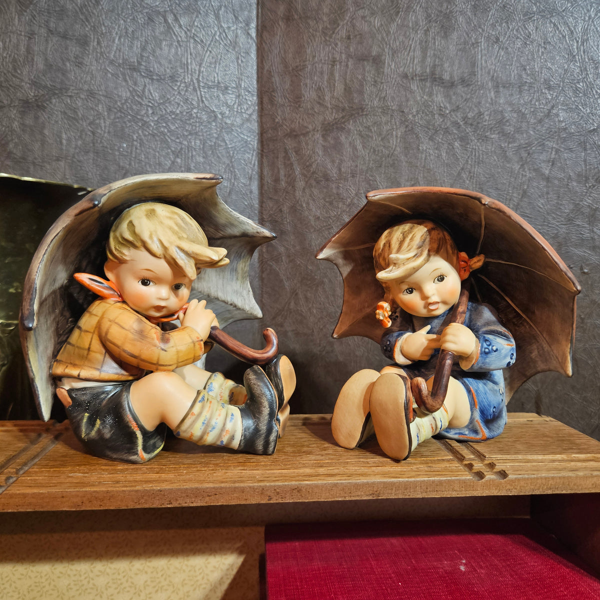 Goebel Hummel Umbrella Boy & Umbrella Girl 5" Pair