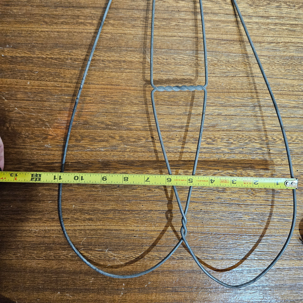 Vintage Wire Rug & Carpet Beater with Wooden Handle