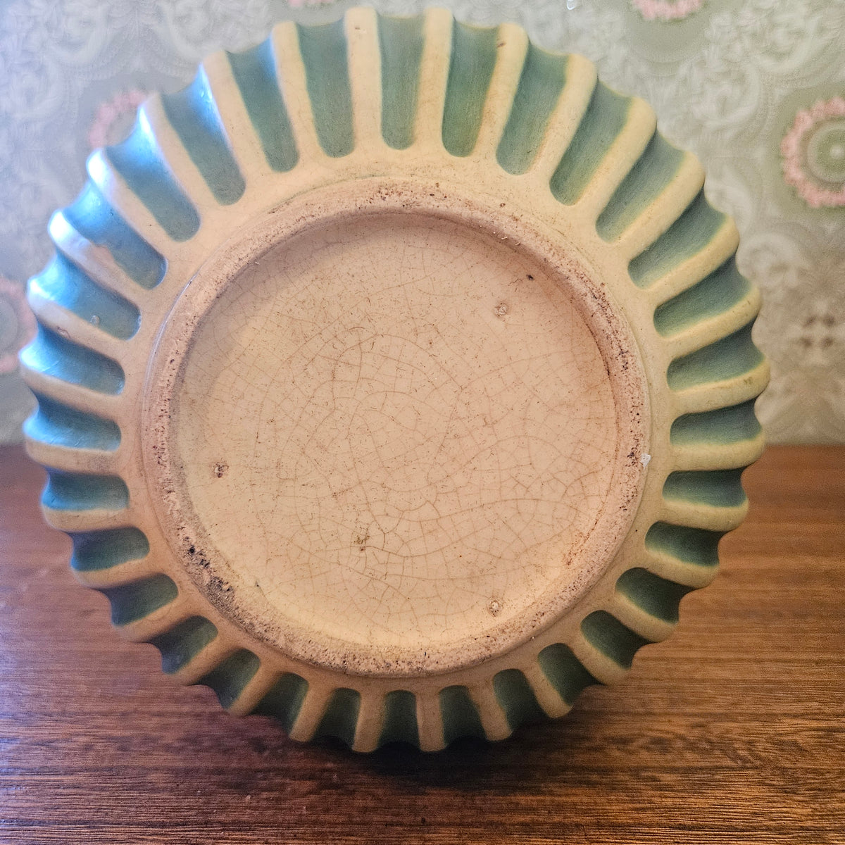 Art Pottery Jardiniere Planter Berry Vine Relief