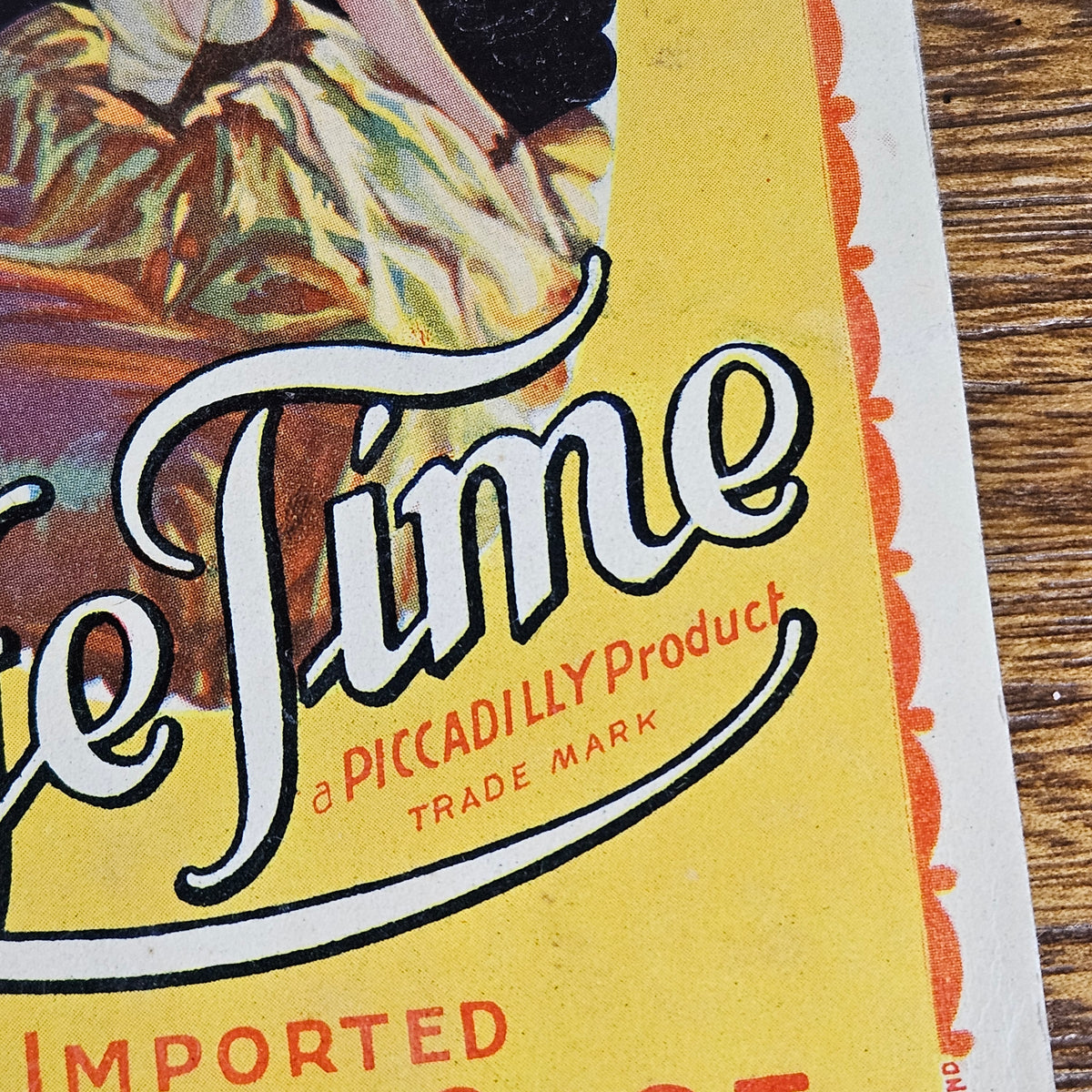 Vintage Life Time Imported Sewing Needle Case with Needles – Piccadilly