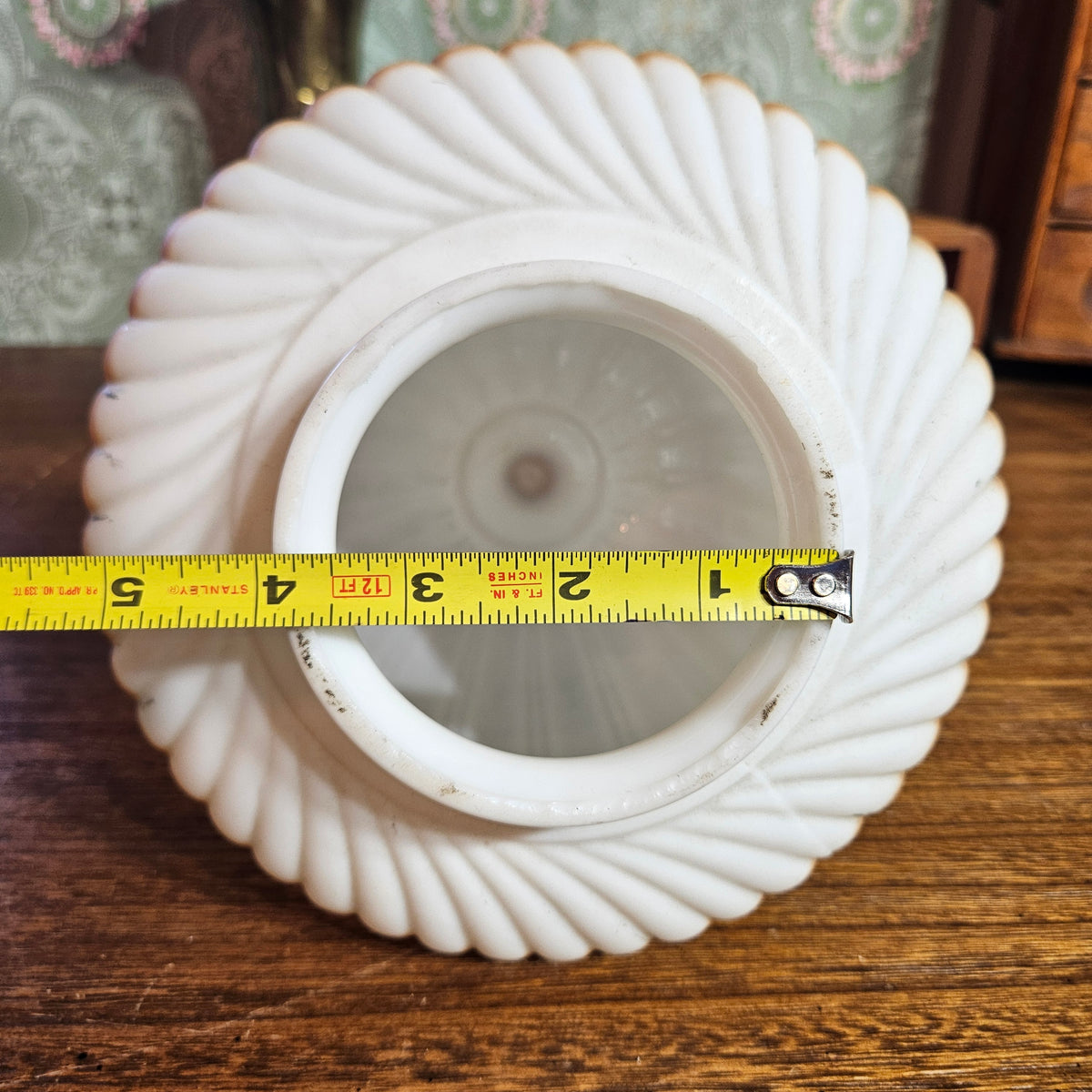 Vintage Frosted Glass Bell Lamp Shade – Ribbed Art Deco Style