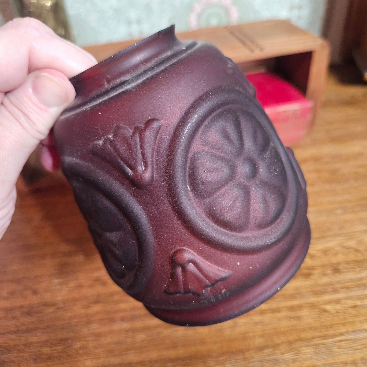 Vintage Purple Frosted Glass Lamp Shade – Wheel & Floral Design