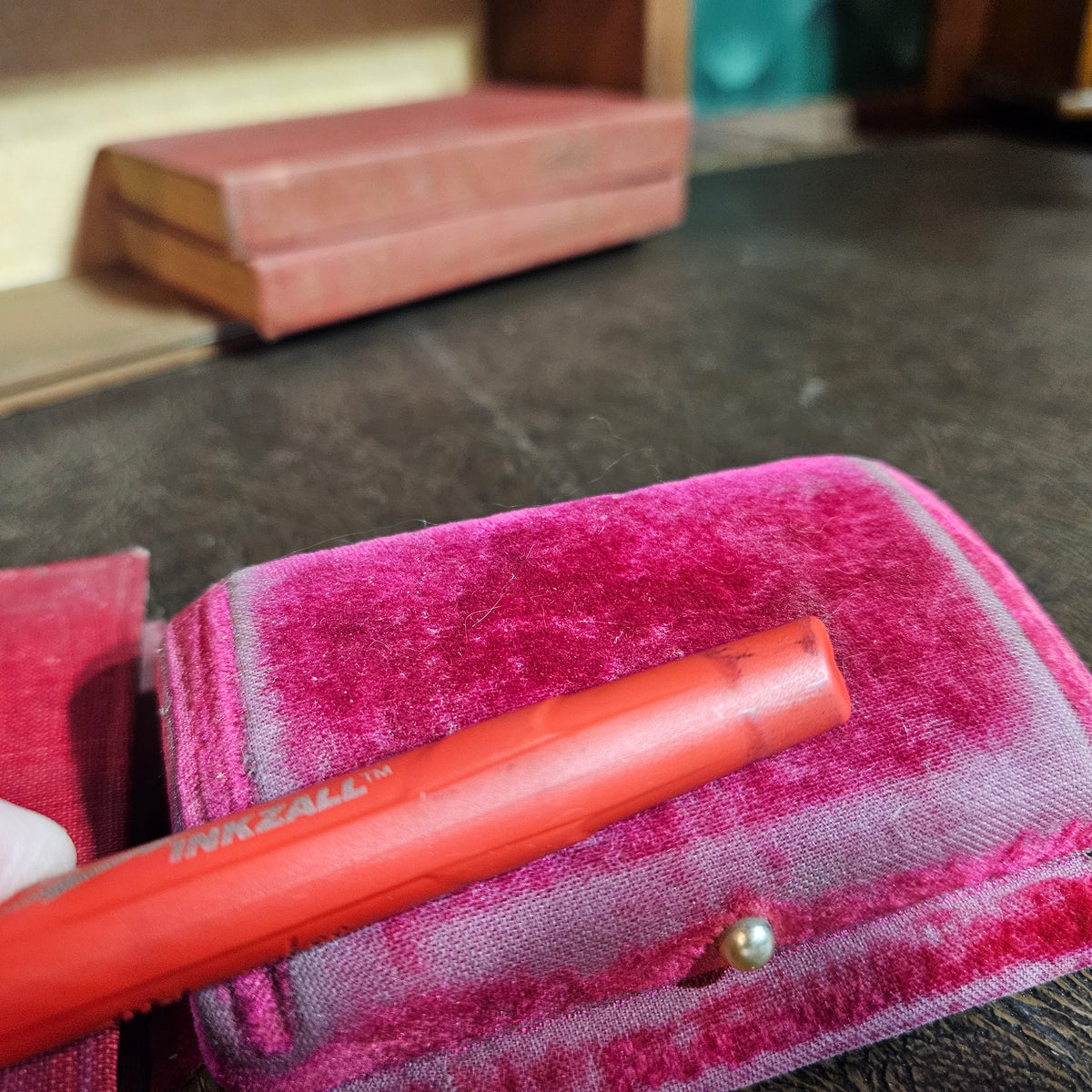 Vintage Bulova Fifth Avenue Pink Velvet Watch Jewelry Box