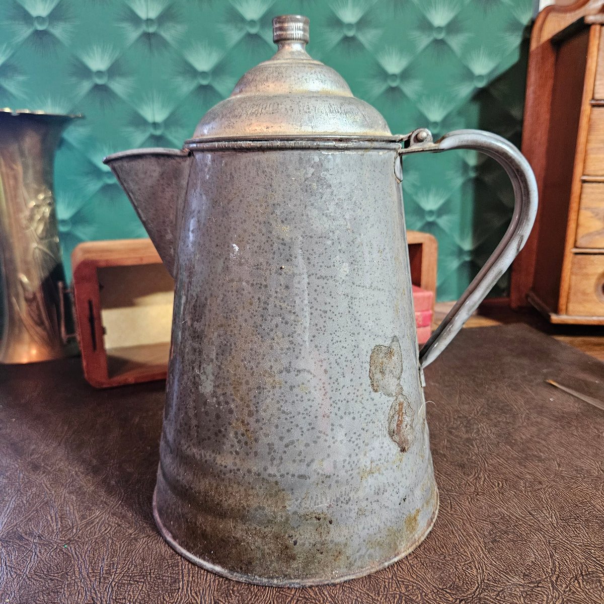 Hinged Lid Metal Coffee Pot Primitive Farmhouse Decor