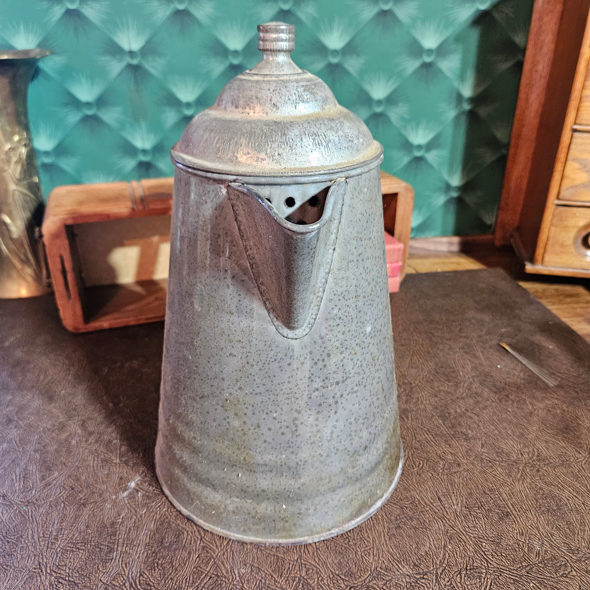 Hinged Lid Metal Coffee Pot Primitive Farmhouse Decor
