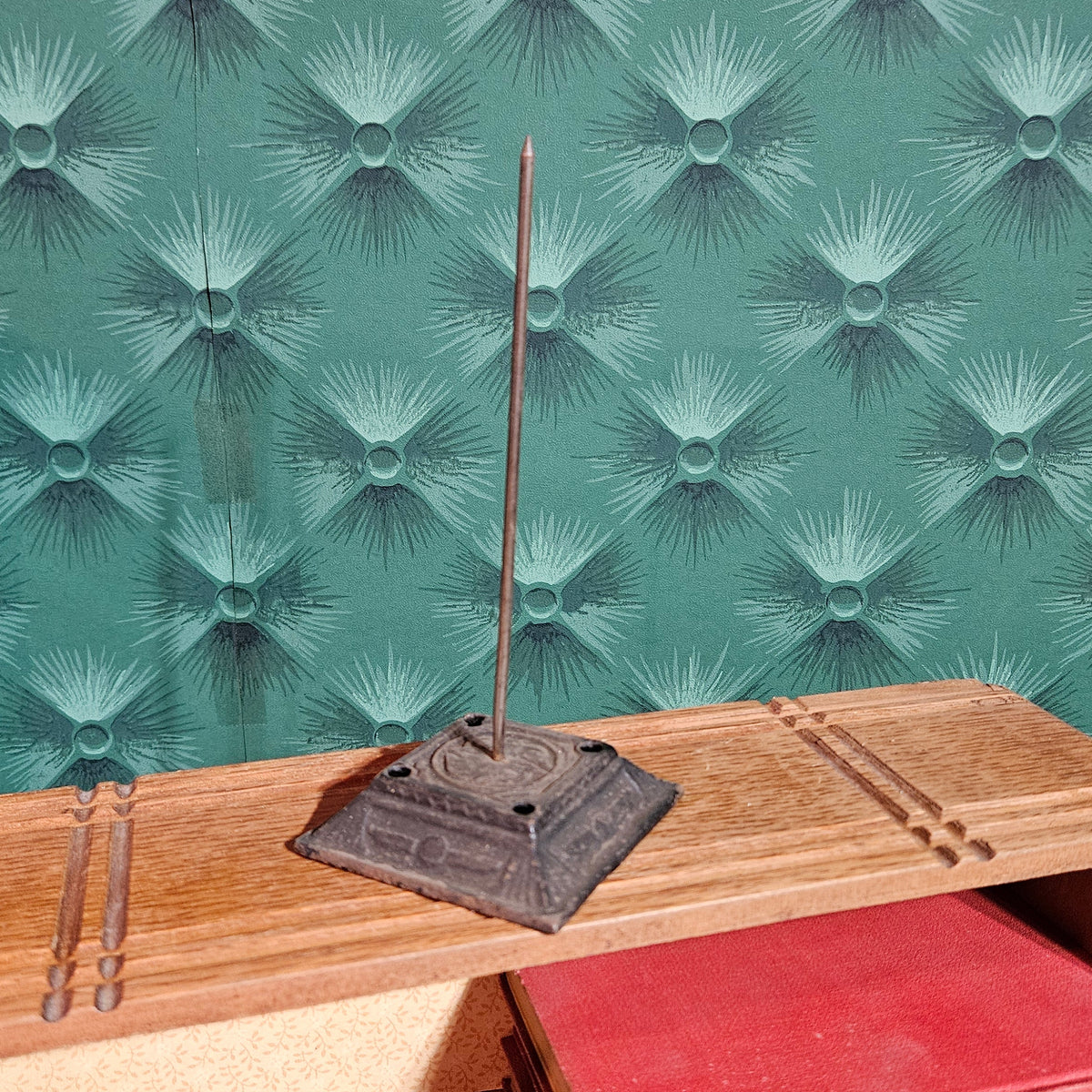 Cast Iron Receipt Holder Bill Spike with Decorative Base