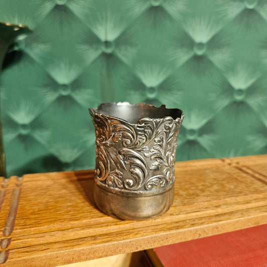 Meriden Quadruple Plate Floral Toothpick Holder