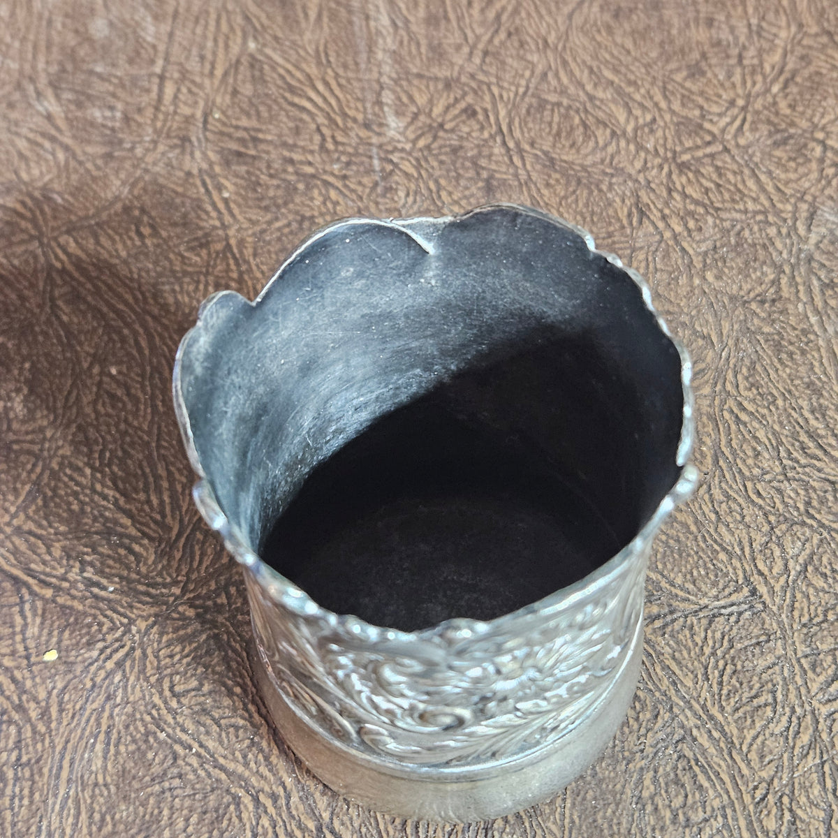 Meriden Quadruple Plate Floral Toothpick Holder