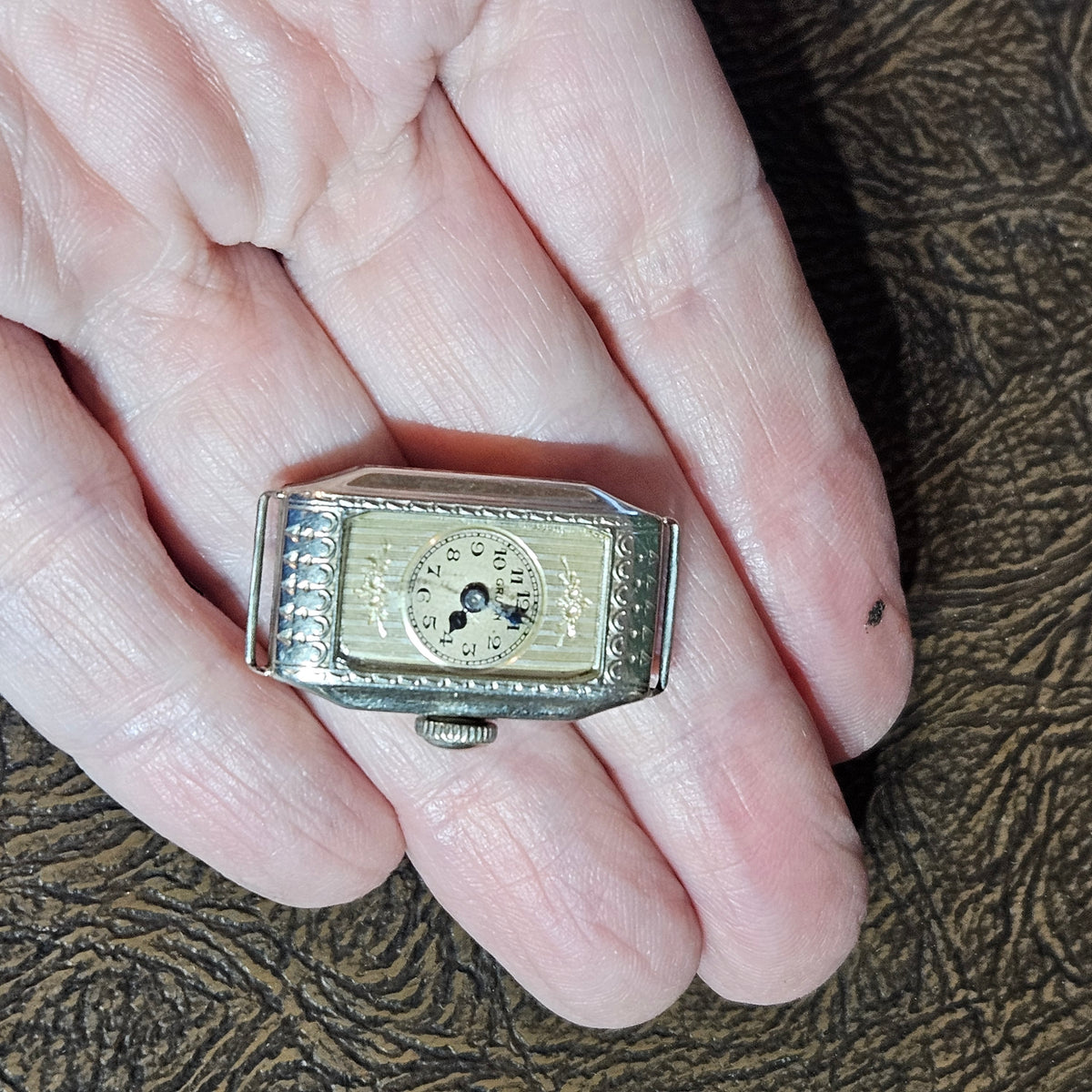 Vintage Gruen Art Deco Ladies Watch – Working Mechanical Wristwatch