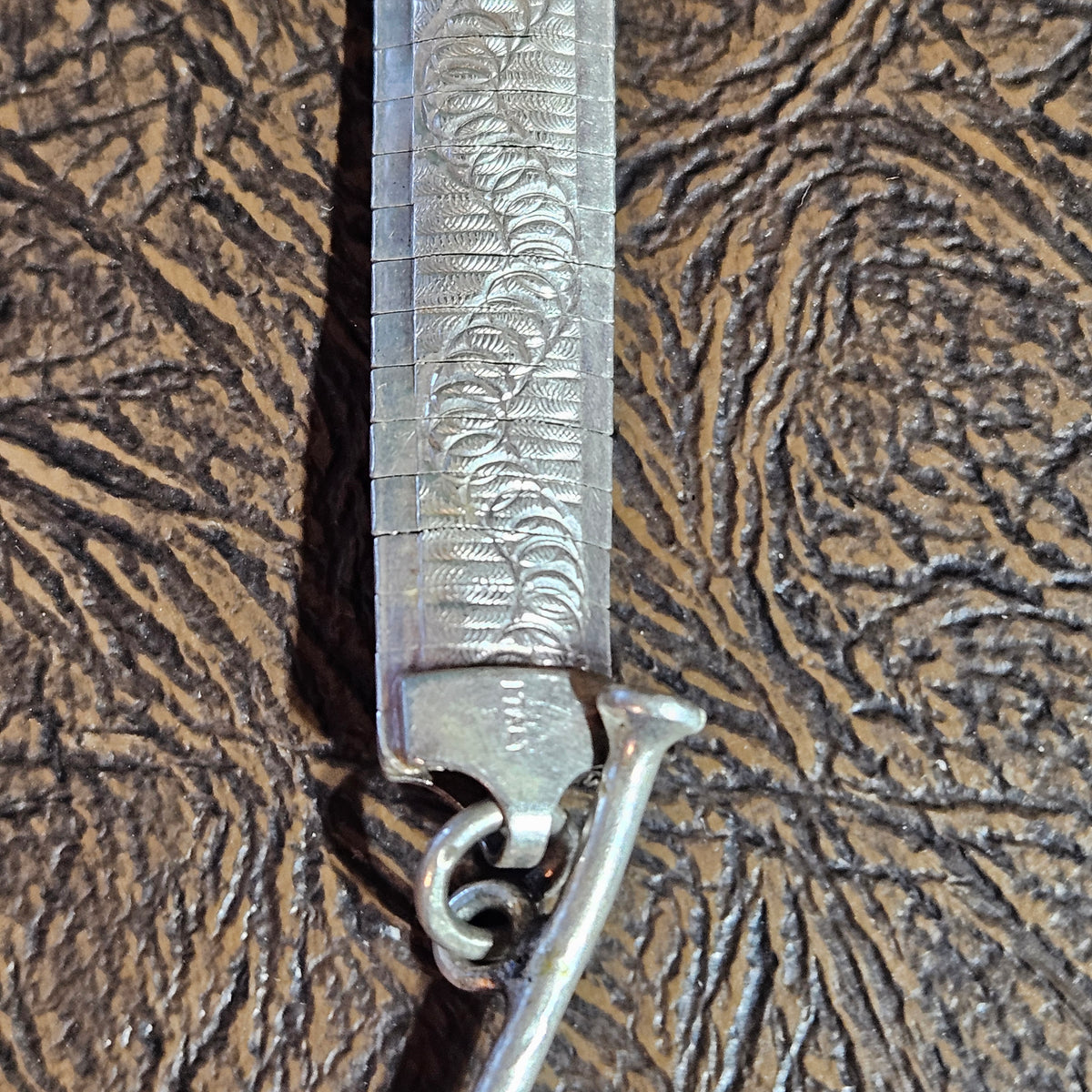 Italian Silver Tone Engraved Expansion Bracelet – 18.59g
