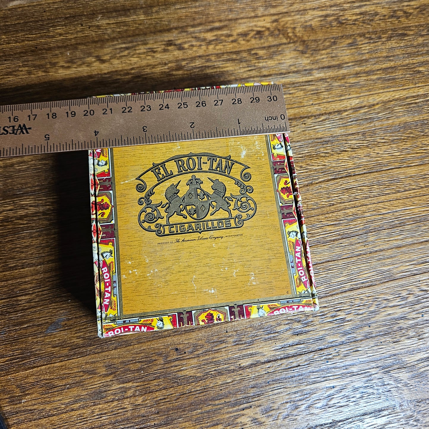 Vintage Roi-Tan Cigar Box Storage Case