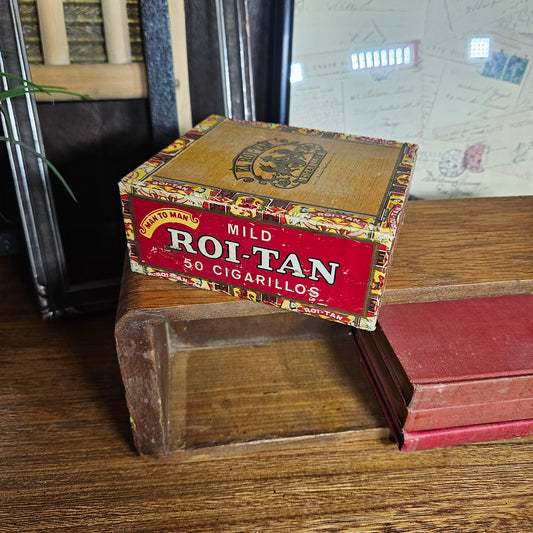 Vintage Roi-Tan Cigar Box Storage Case
