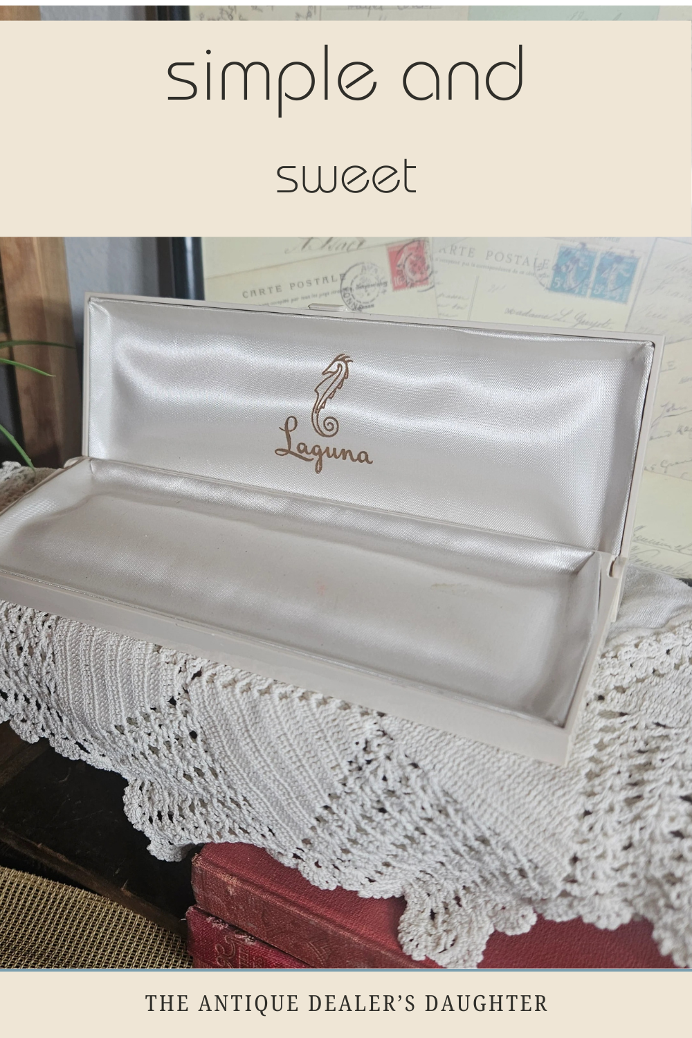 White Interior Vintage Jewelry Box