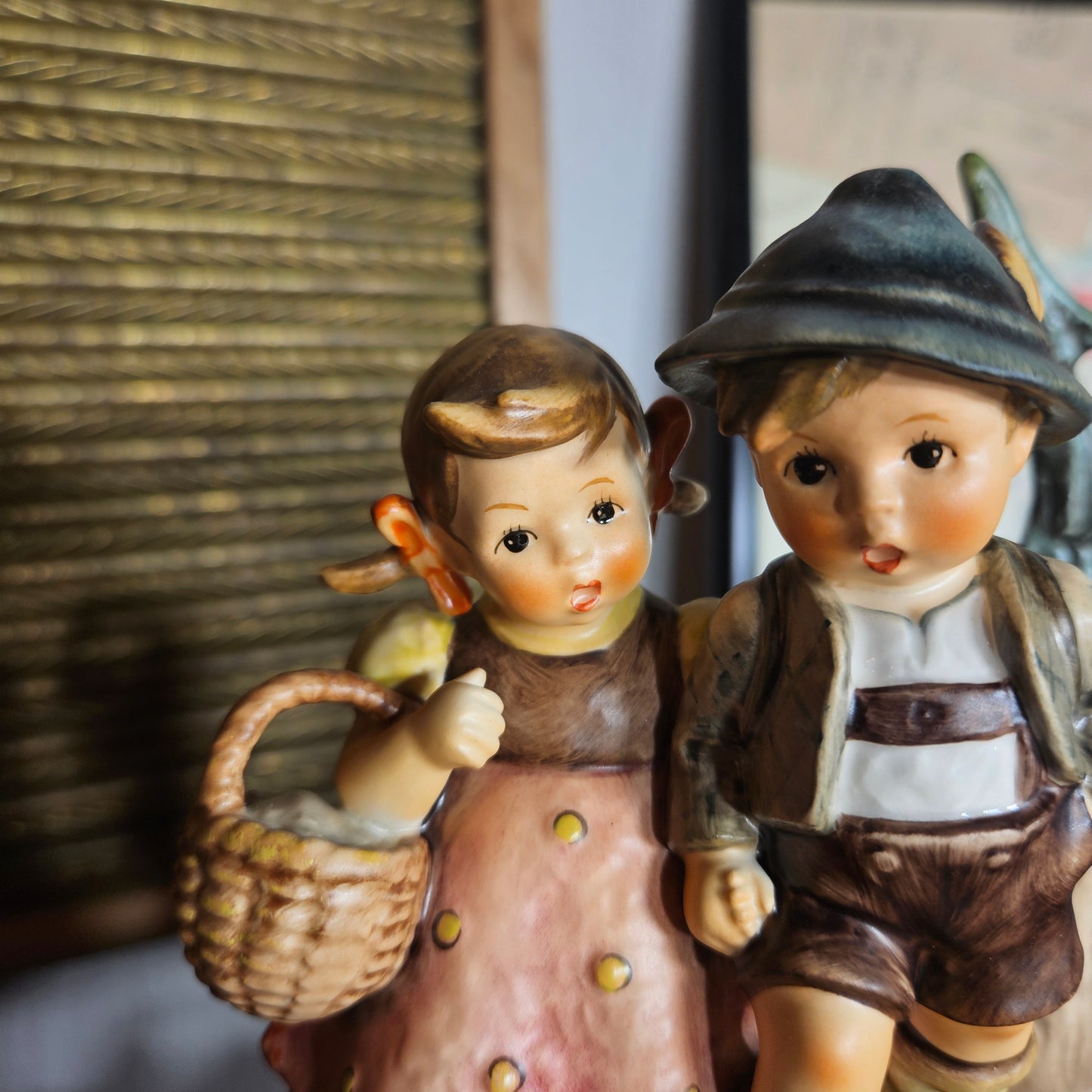 M I Hummel On Our Way figurine 1992 collectible close up detail faces