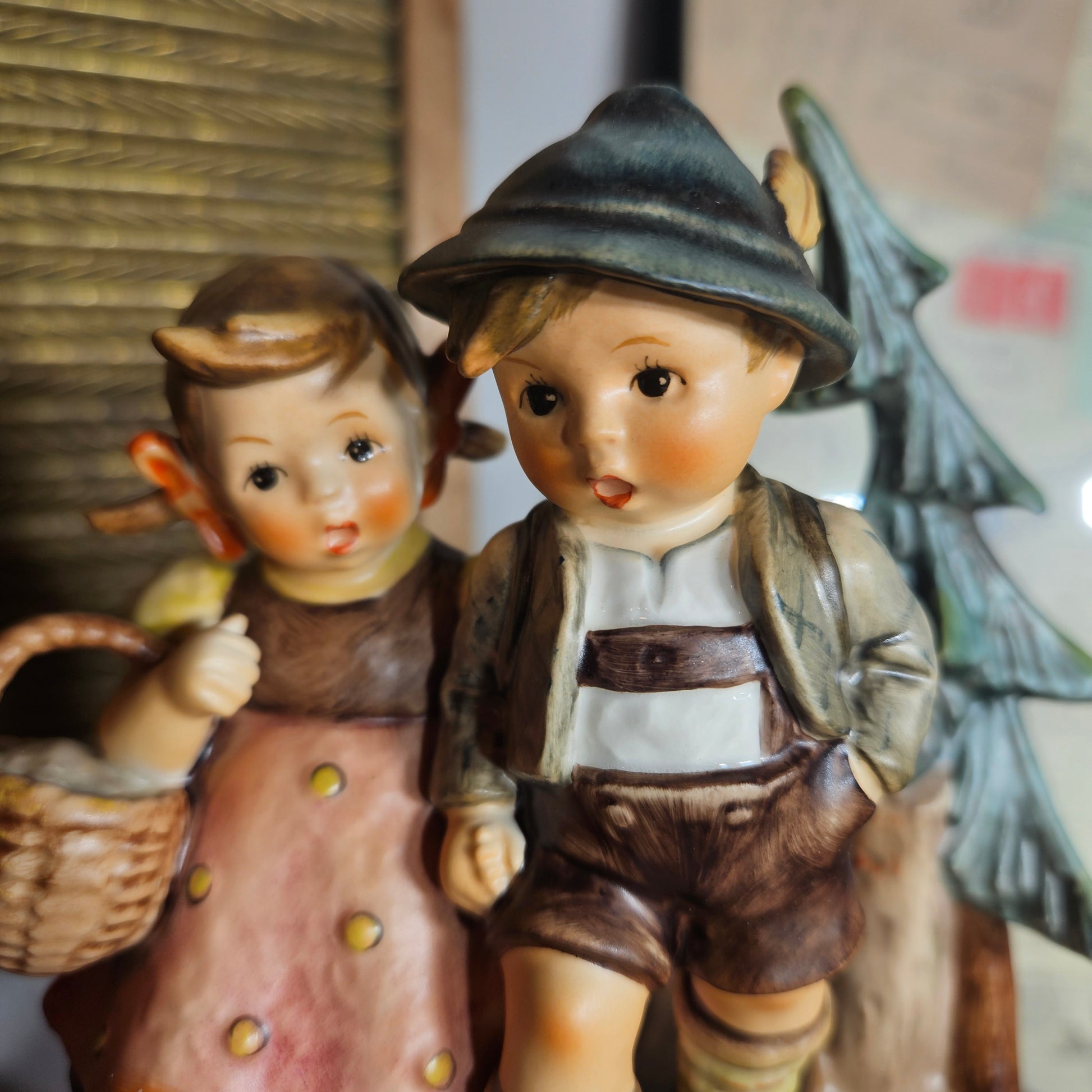 M I Hummel On Our Way figurine 1992 collectible close up detail face