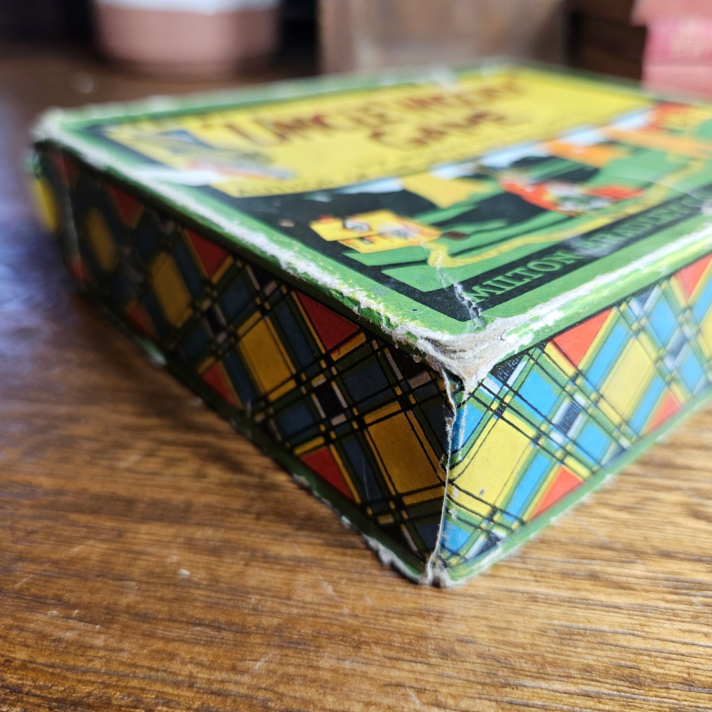 Vintage Uncle Wiggily game box Milton Bradley antique board game