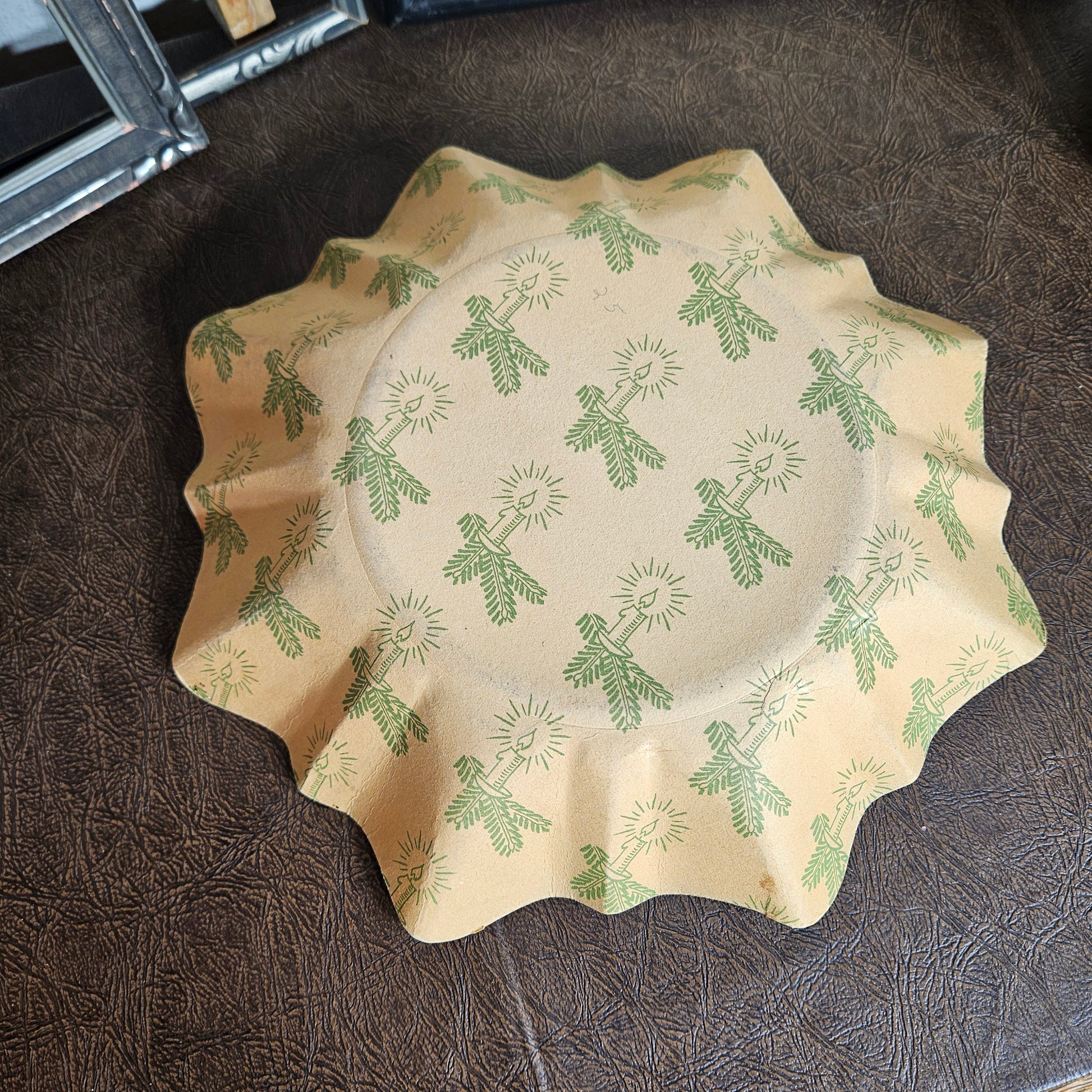 Vintage holiday display tray for Christmas shelf or table styling bottom details